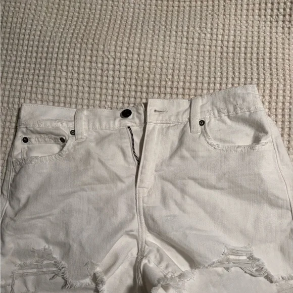 Aerie White Jean Shorts - Picture 1 of 3